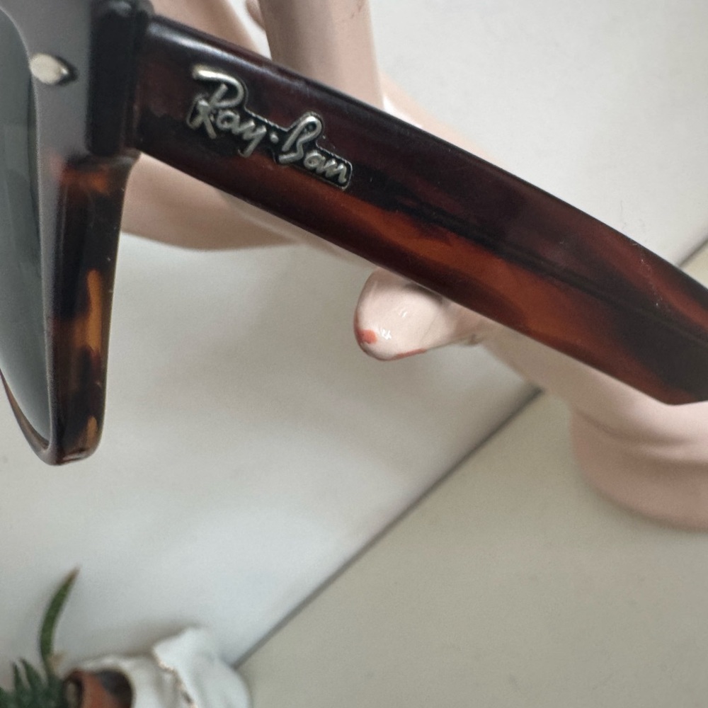 Classic Tortoise Ray Ban B&L - Picture 6 of 10